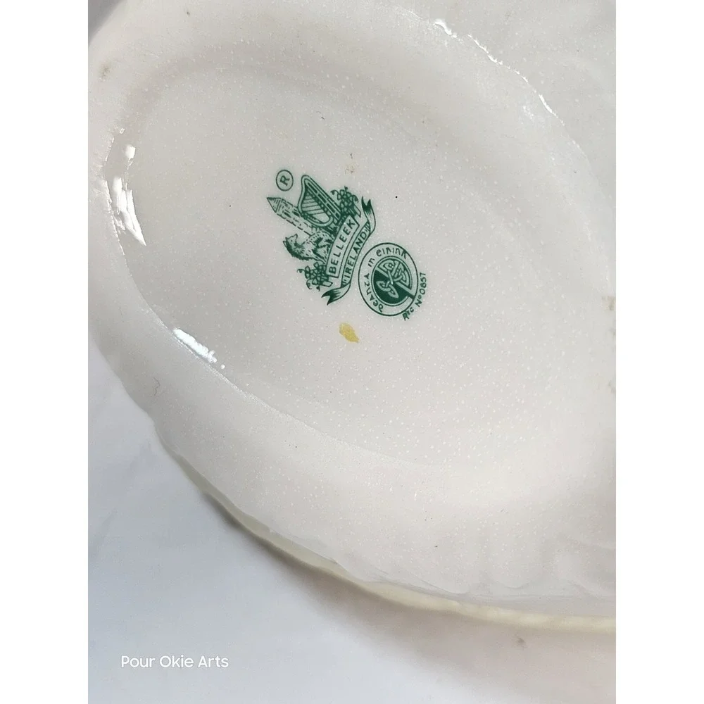 Belleek Made In Ireland Swan Creamer Vintage Porcelain Bird Perfect Beautiful